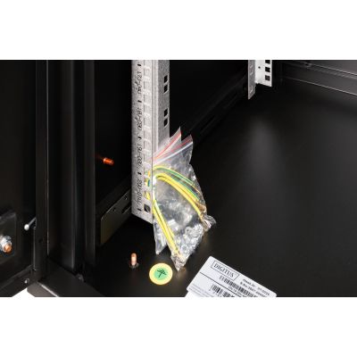 16. Digitus Szafa sieciowa wisząca Unique 19" 20U rack 600x600, drzwi szyba, czarny, niedzielona, złożona, 100kg