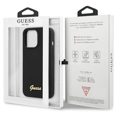 8. Etui Guess Silicone Script Gold Logo na iPhone 13 Pro Max - czarne