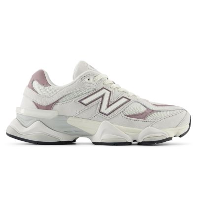 6. Buty sportowe New Balance U9060EEJ