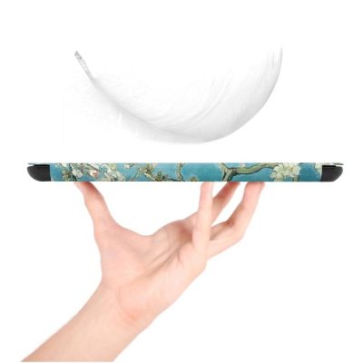 2. Etui Tech-Protect SmartCase na Kindle 11" 2022 - niebieskie z kwiatami sakura