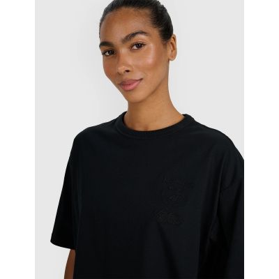 4. T-shirt oversize z nadrukiem damski 4F 4FRSS25TTSHF2979-20S